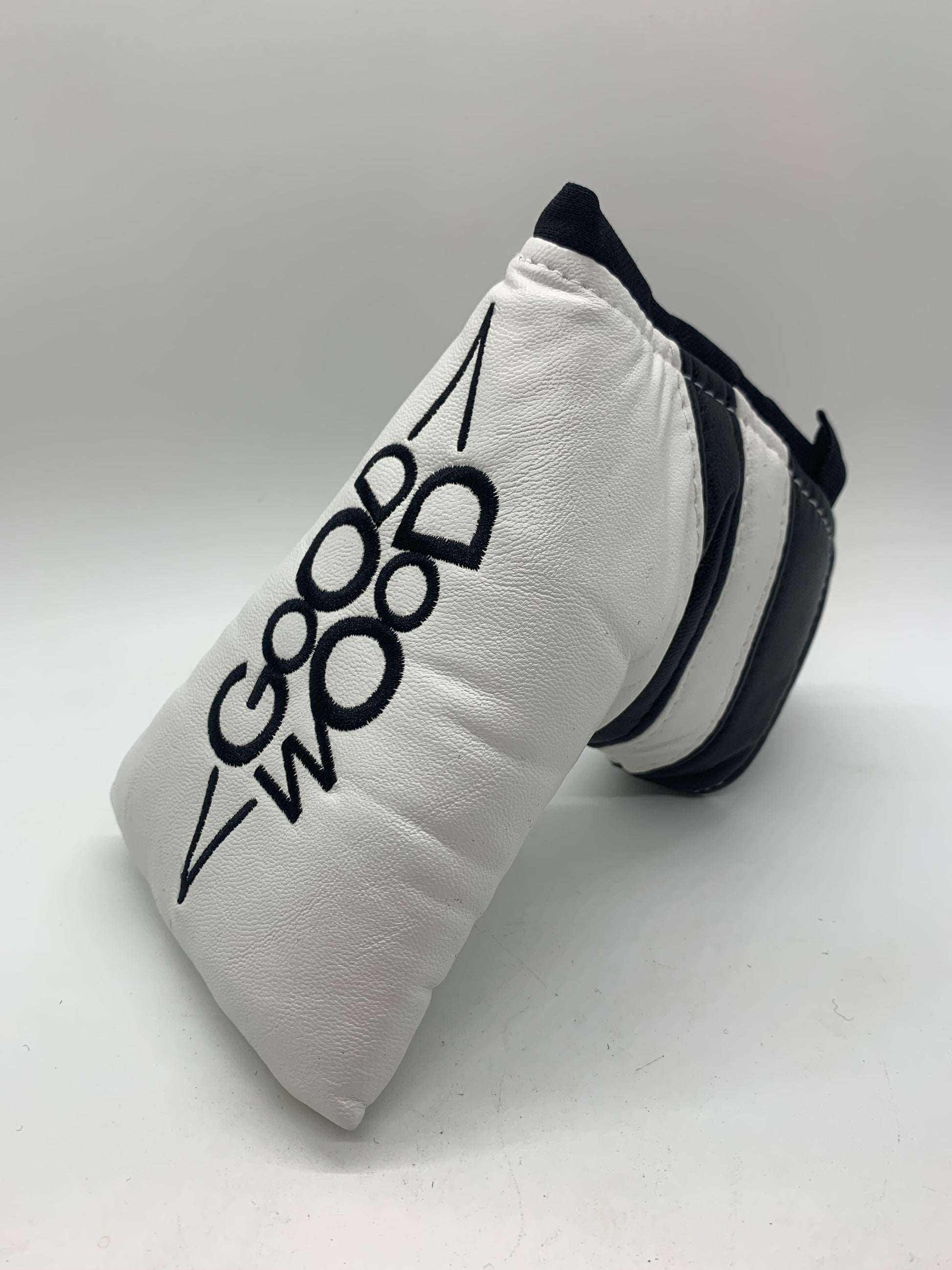 Goodwood wide mid-mallet Headcover  (Magnetic Closure) image 0